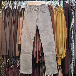 NWOT Levi's Wedgie Straight Jeans